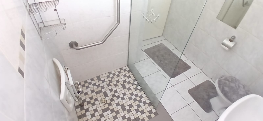 3 Bedroom Property for Sale in Portlands Western Cape